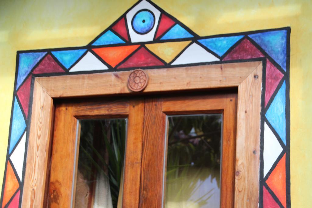 El Porvenir Ostello Los Llanos De Aridane Esterno foto