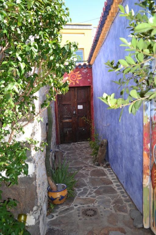 El Porvenir Ostello Los Llanos De Aridane Esterno foto