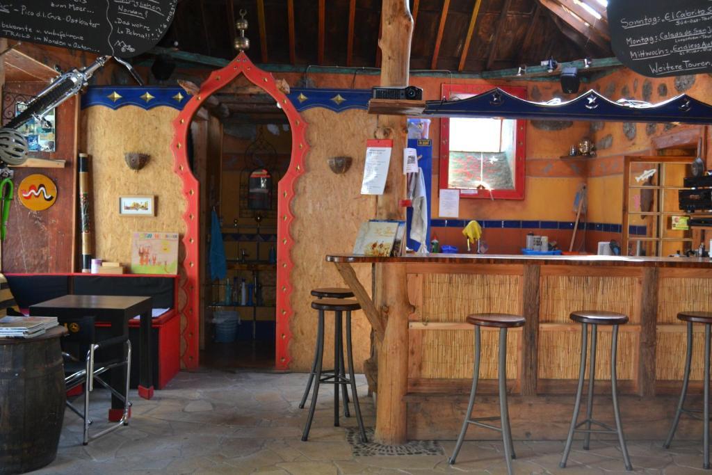 El Porvenir Ostello Los Llanos De Aridane Esterno foto
